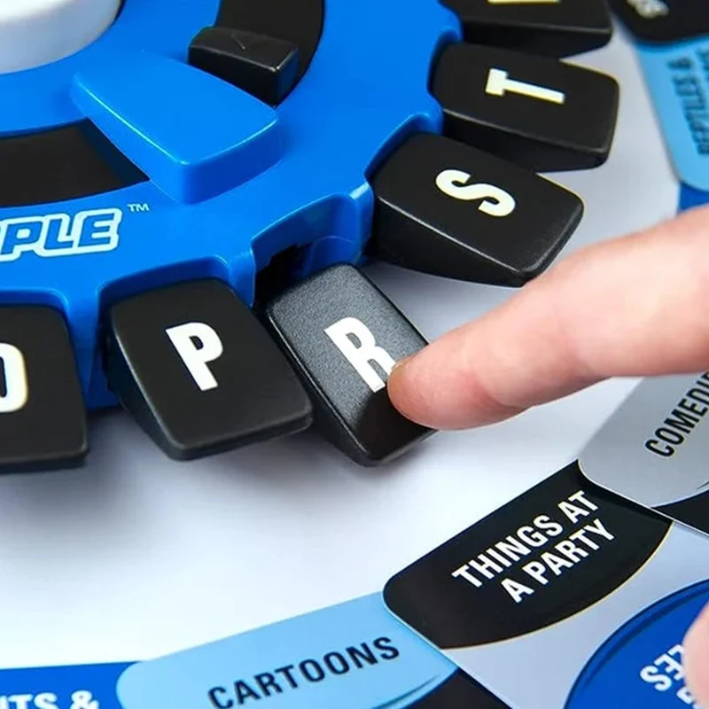 Award Winning Fast Paced Family Word Game - Image 3