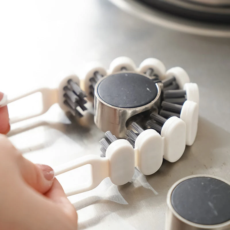 Bendable Multifunctional Cleaning Brush - Image 10