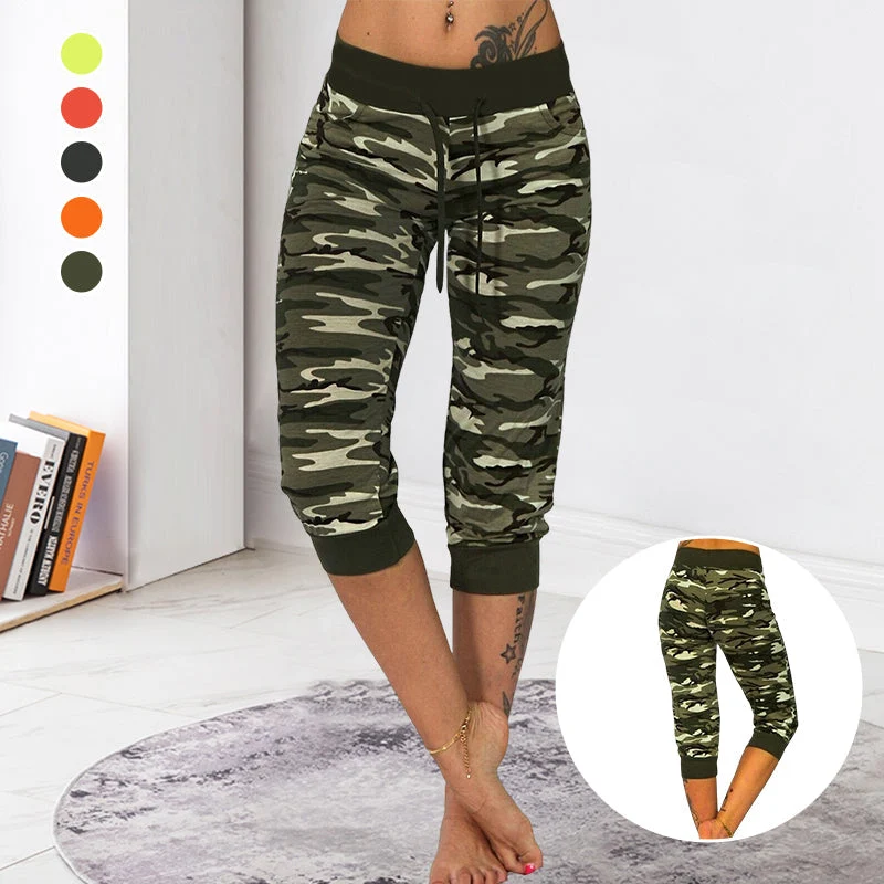 Camo Print Drawstring Capris Pants - Image 4