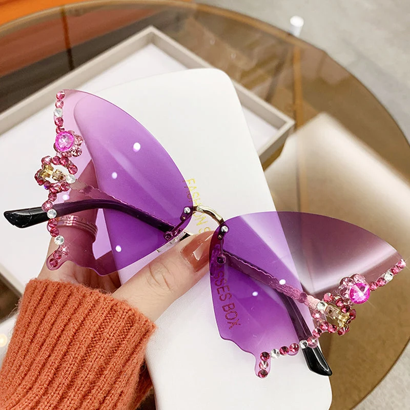 DIAMOND BUTTERFLY SUNGLASSES - Image 4