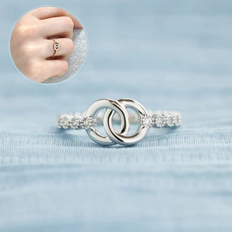 Forever Linked Interlocking Ring - Image 9