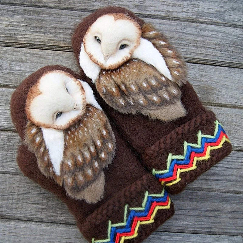 Hand Knitted Nordic Mittens With Owls - Image 4
