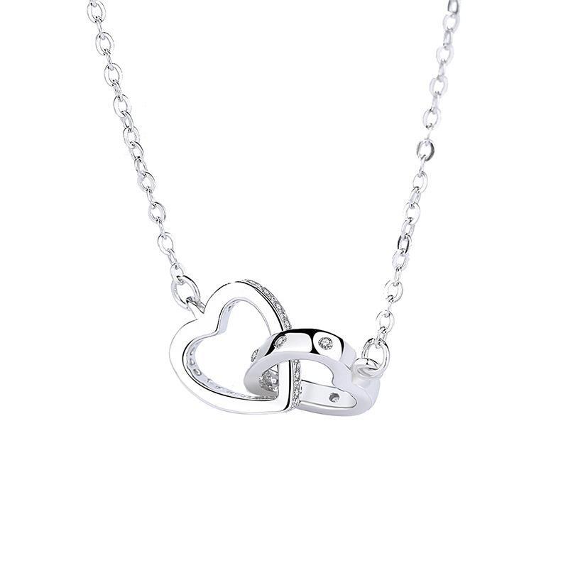 Interlocking Hearts Necklace - Image 4