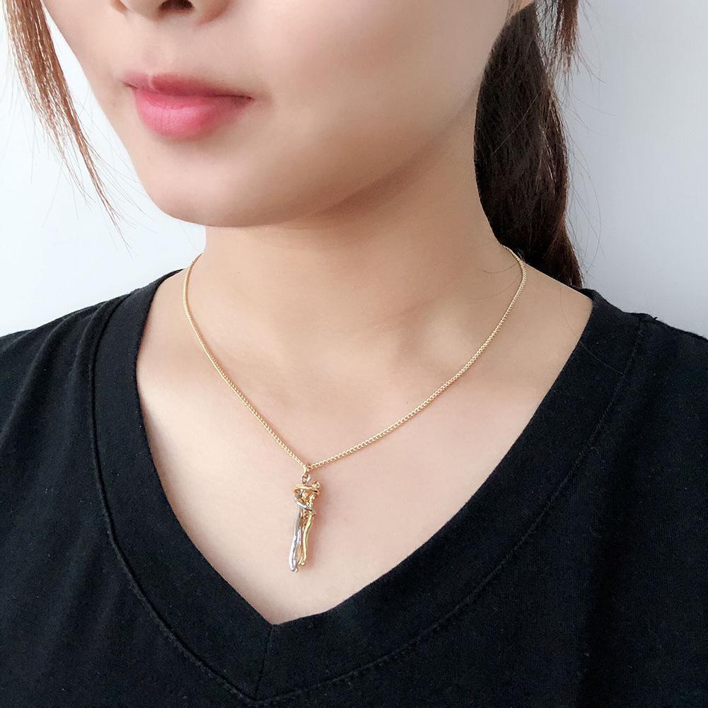 Love Style Hug Necklace - Image 8