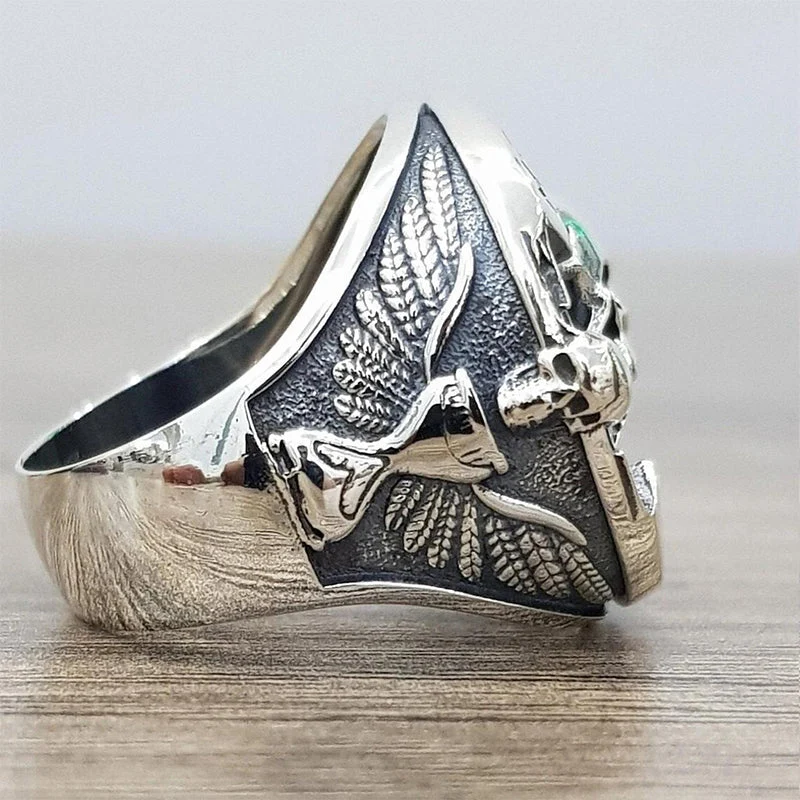 Memento Mori Skull Ring - Image 3