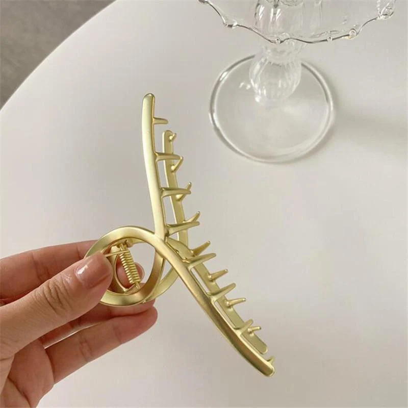 Simple Headdress Metal Hairpin - Image 6