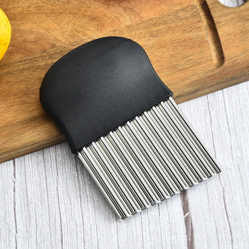 Spike Wavy Potato Knife - Image 3