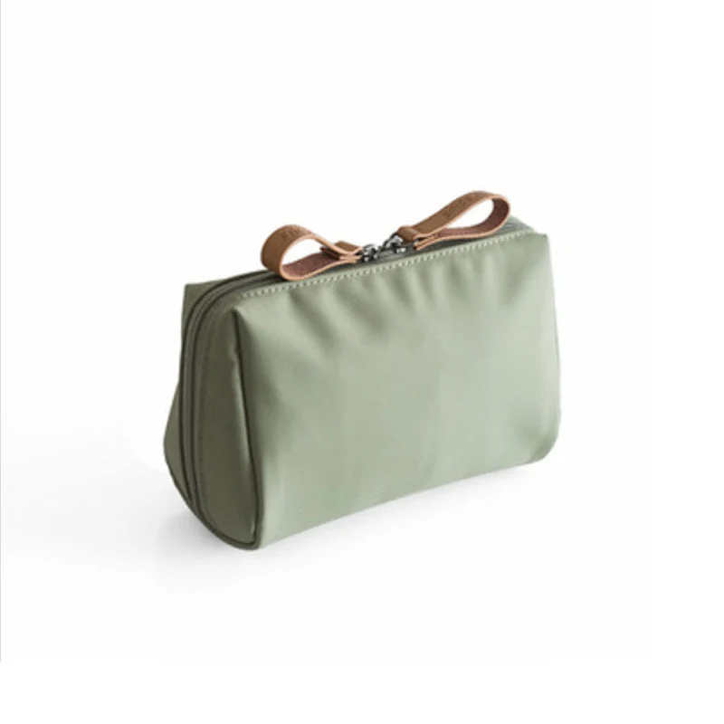 Travel Makeup Pouch for Women - Image 12