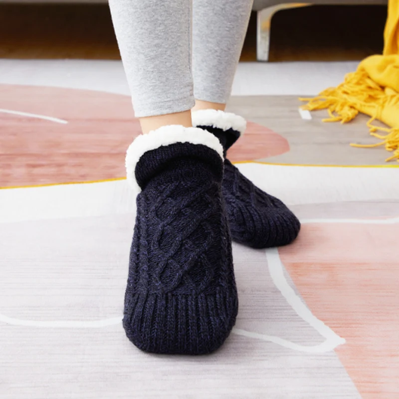V-mouth Fluffy Slipper Socks - Image 10