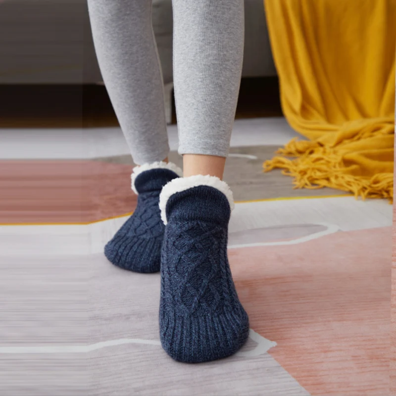 V-mouth Fluffy Slipper Socks - Image 11