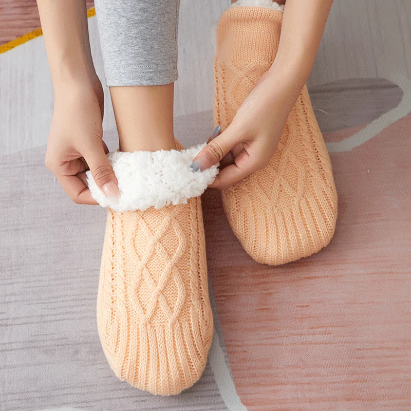 V-mouth Fluffy Slipper Socks - Image 5