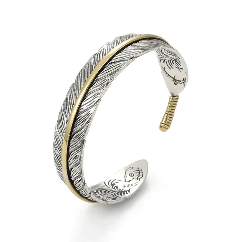 Vintage Feather Bracelet - Image 12
