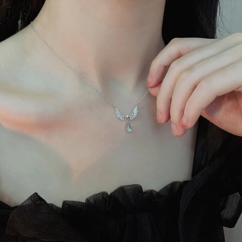 Wing Moonstone Pendant Necklace - Image 4