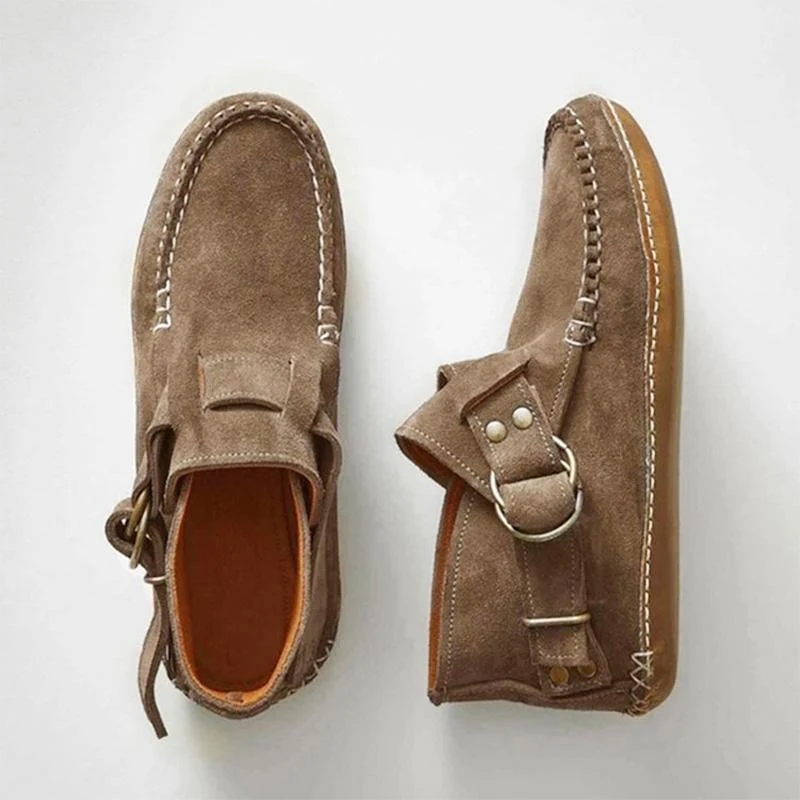Women Stitch-Detail Sneaker - Image 6