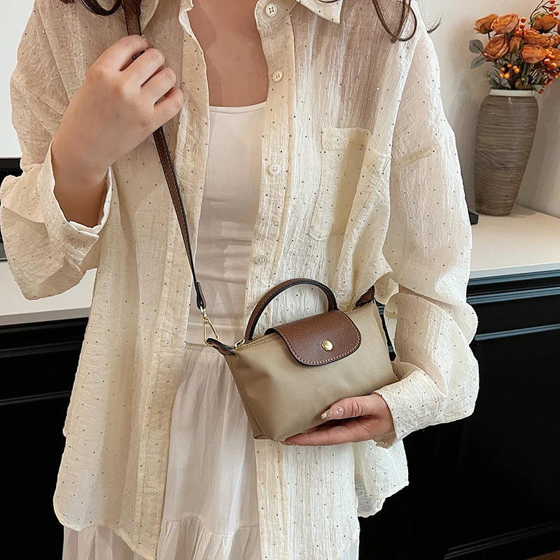 Women's Simple Flap Crossbody Bag - Image 9