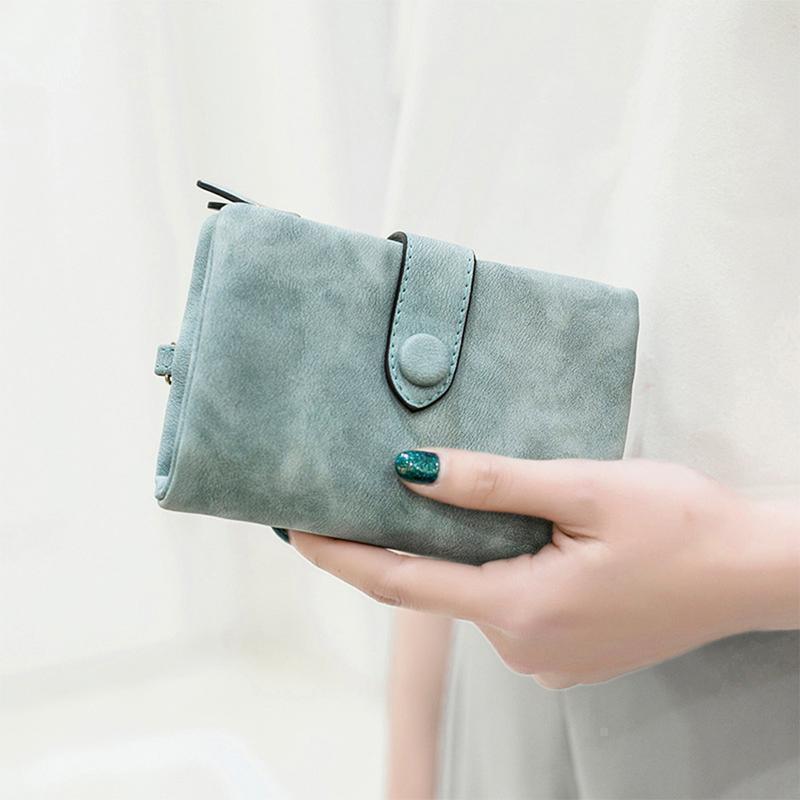 Women's Tri-fold Wallet - Image 4