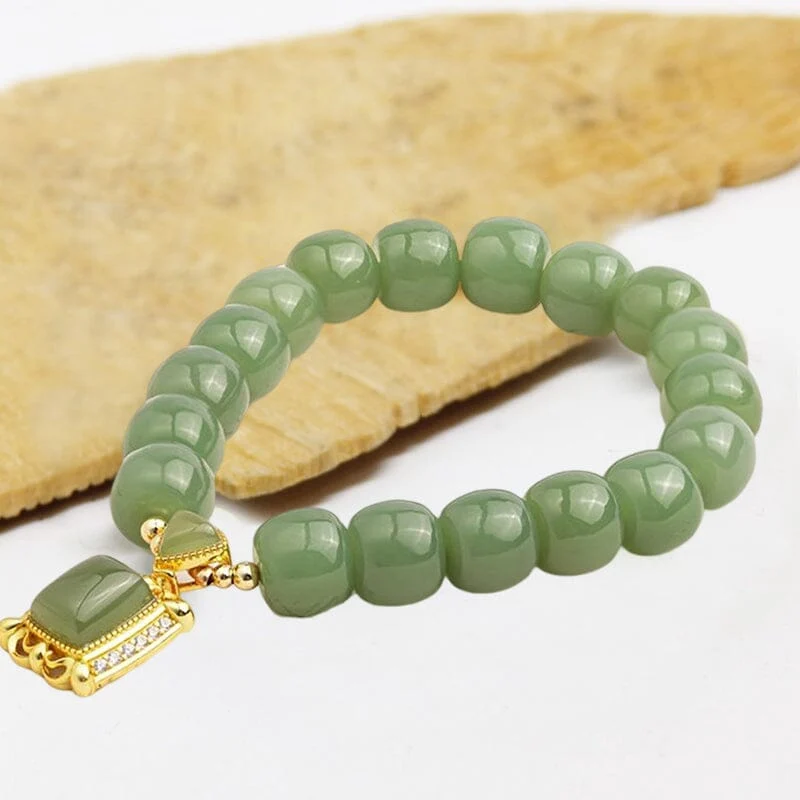 Women's Vintage Bracelet - Image 7