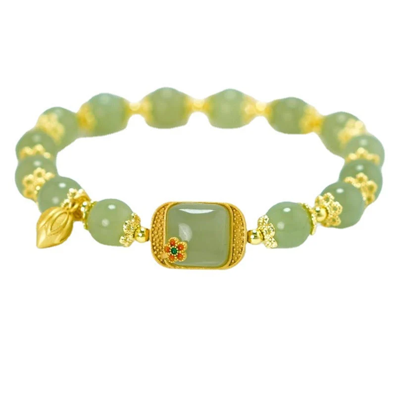 Women's Vintage Bracelet - Image 10